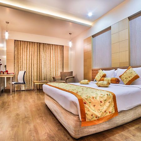 Ramoji Film City- Sitara Luxury Hotel Pedda Ambarpet Exterior photo